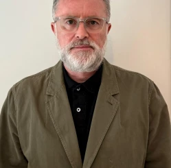 Portrait_Vincent Serre